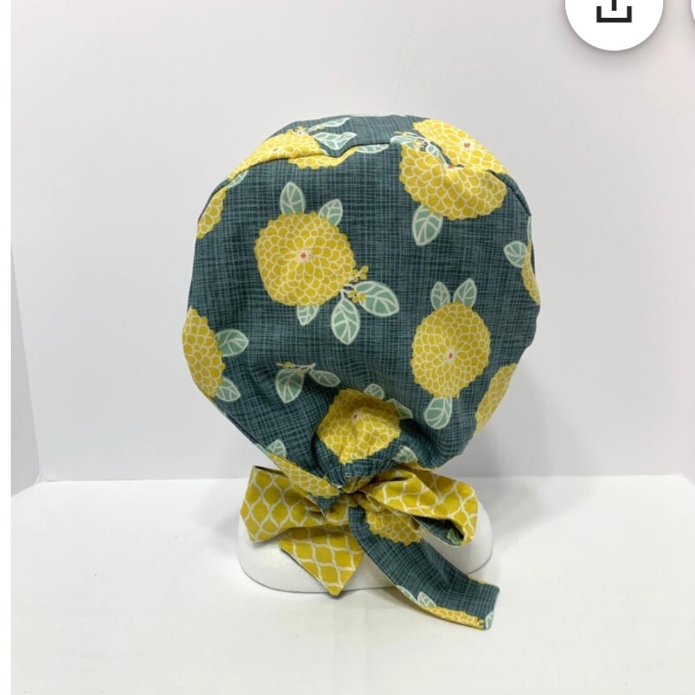 Scrub cap reversible OS - Picture 9 of 15